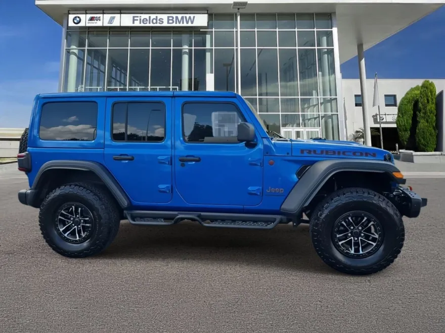 2025 Jeep Wrangler Rubicon photo 1