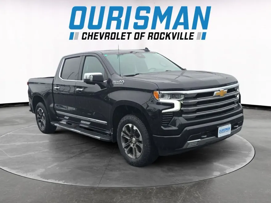 2024 Chevrolet Silverado 1500 High Country photo 1