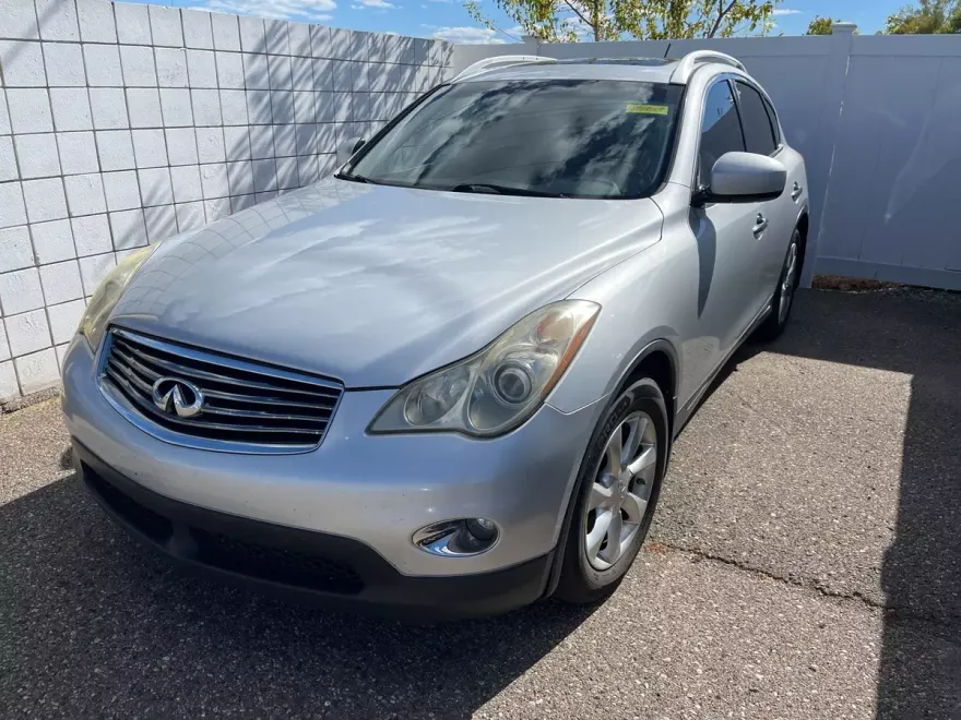 2010 Infiniti EX35 Journey photo 1