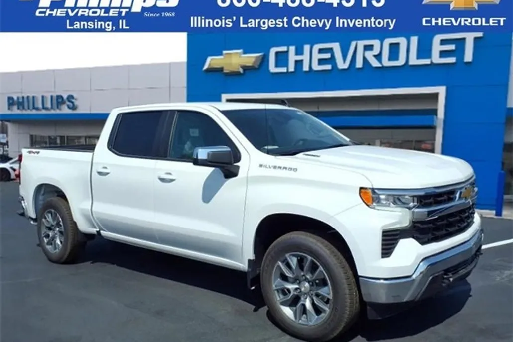2026 Chevrolet Silverado 1500 LT photo 1