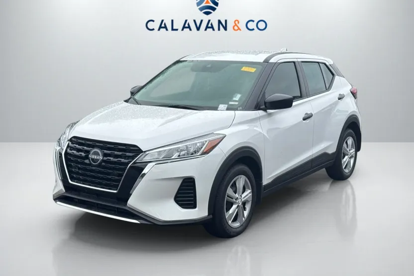 2024 Nissan Kicks S photo 1