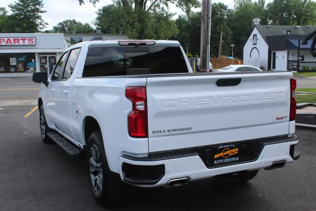 2022 Chevrolet Silverado 1500 RST photo 1