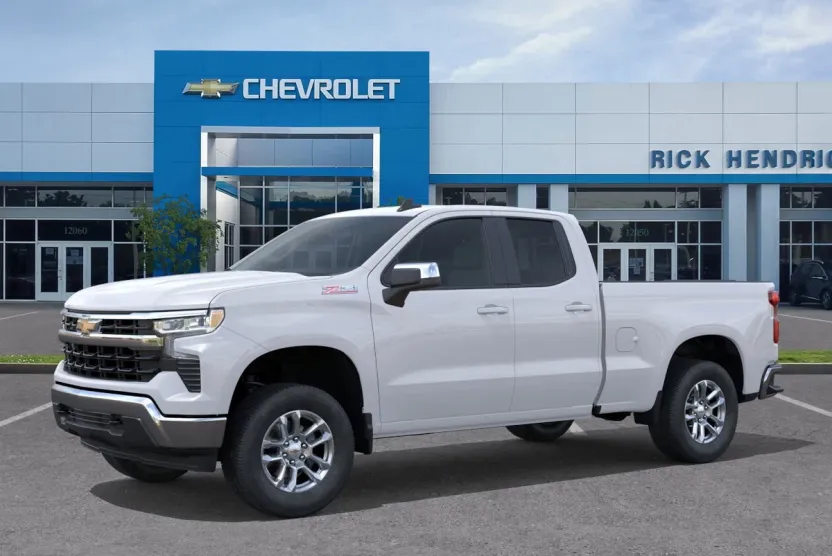 2026 Chevrolet Silverado 1500 LT photo 1