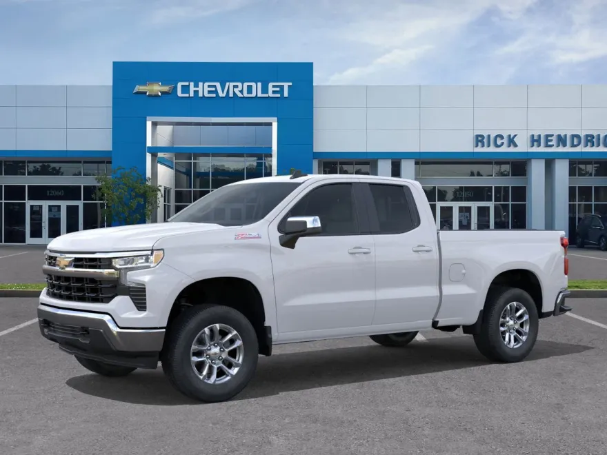 2026 Chevrolet Silverado 1500 LT photo 1
