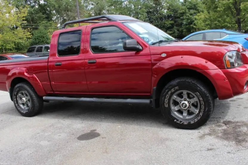 2003 Nissan Frontier photo 1