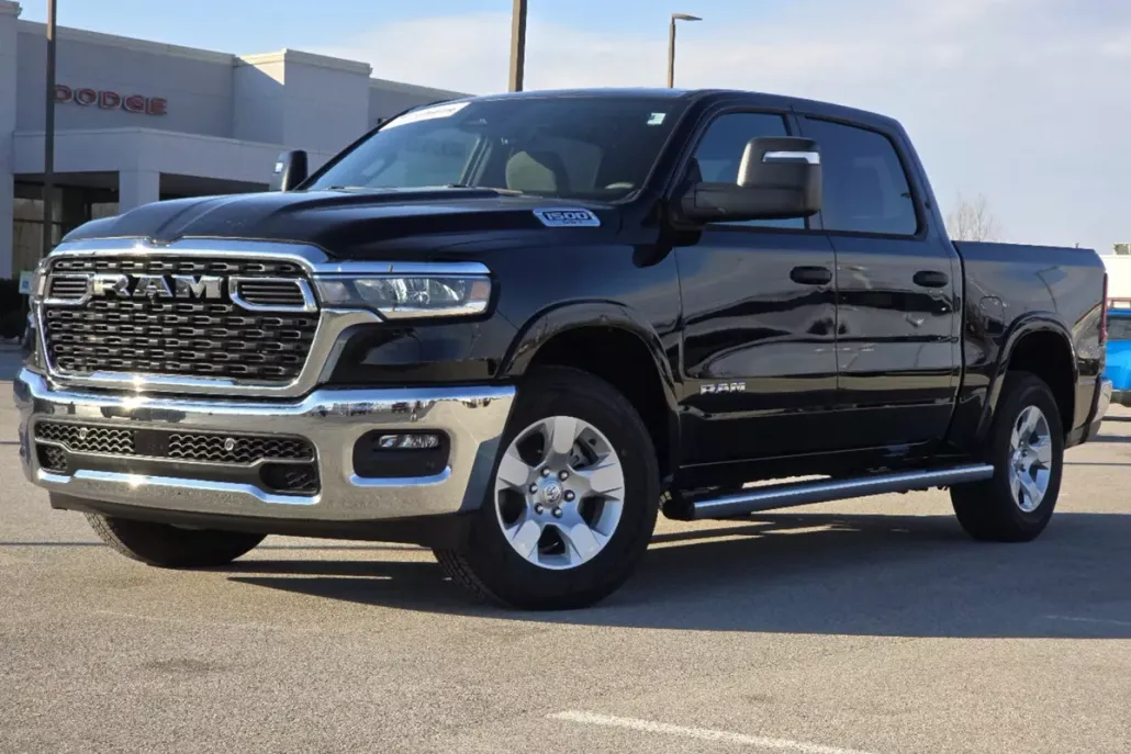 2025 Ram 1500 Big Horn photo 1