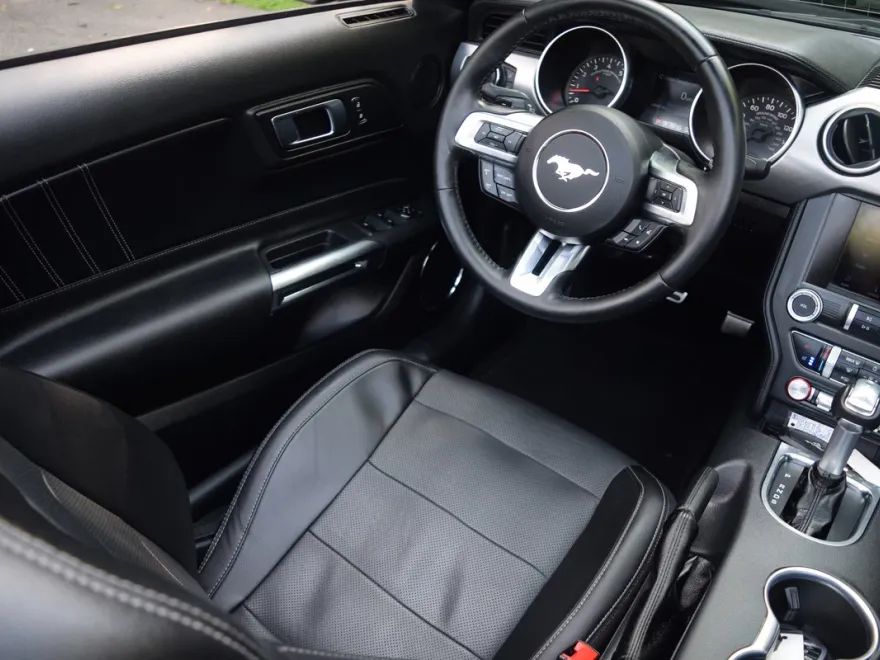 2023 Ford Mustang GT Premium Convertible photo 1