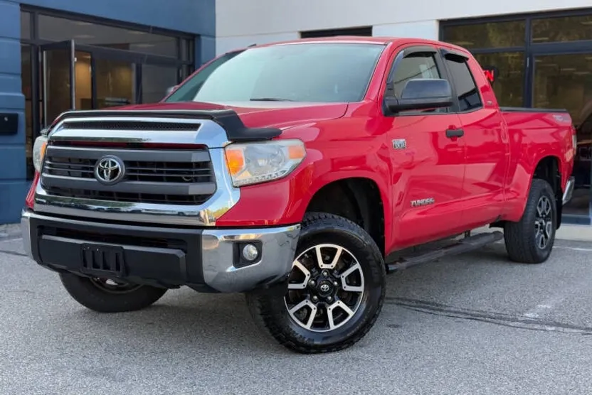 2015 Toyota Tundra SR5 Grade photo 1