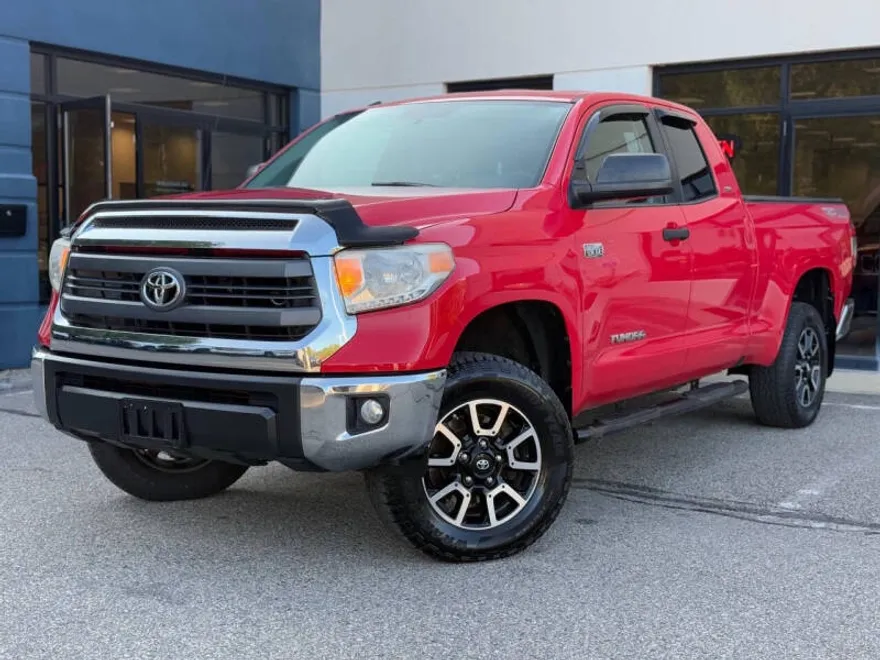2015 Toyota Tundra SR5 Grade photo 1