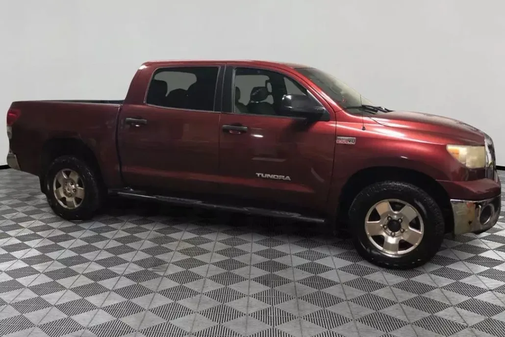 2007 Toyota Tundra CrewMax SR5 photo 1