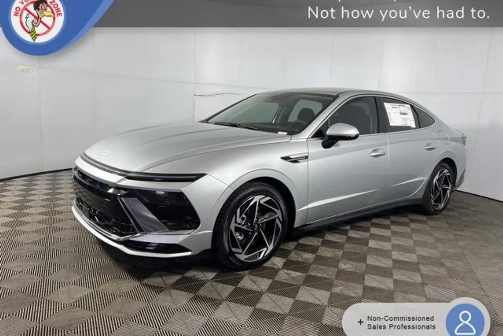 2026 Hyundai Sonata SEL Sport photo 1