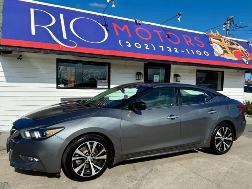 2018 Nissan Maxima S photo 1
