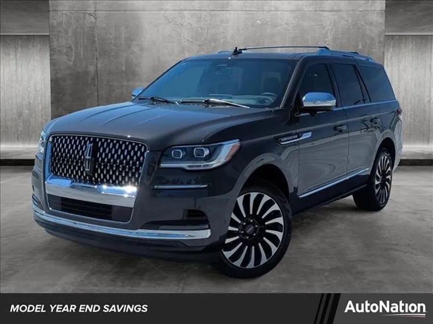 2024 Lincoln Navigator Black Label photo 1