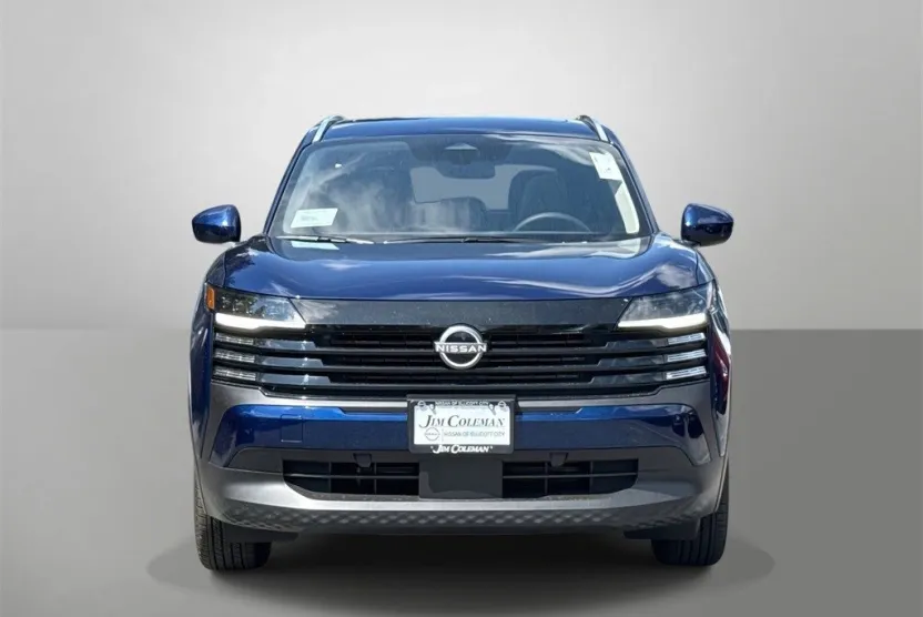 2025 Nissan Kicks SV photo 1
