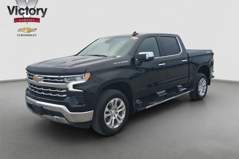 2023 Chevrolet Silverado 1500 LTZ photo 1