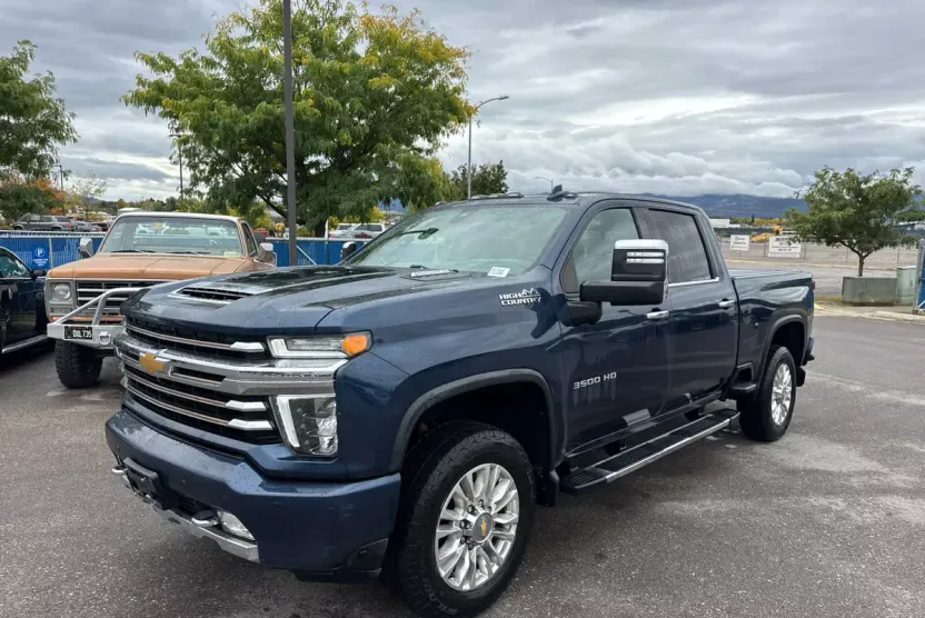 2021 Chevrolet Silverado 3500HD High Country photo 1