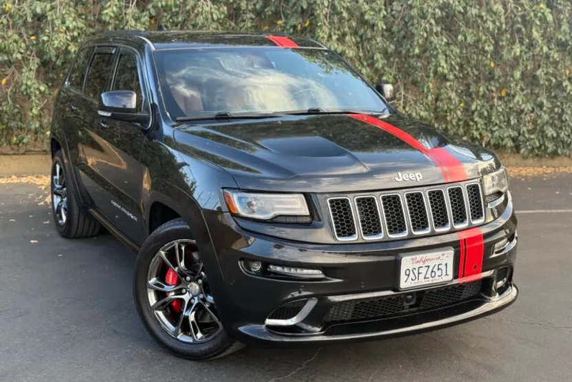2014 Jeep Grand Cherokee SRT8 photo 1