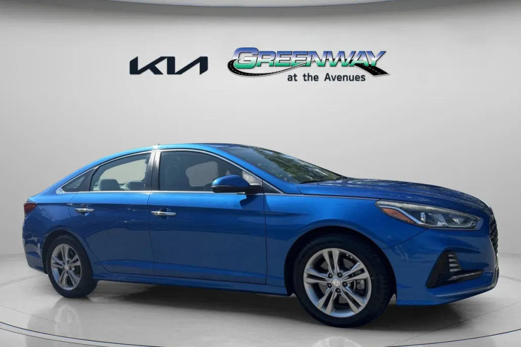 2018 Hyundai Sonata SEL photo 1