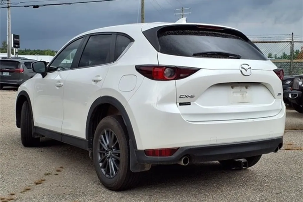 2019 Mazda CX-5 Touring photo 1