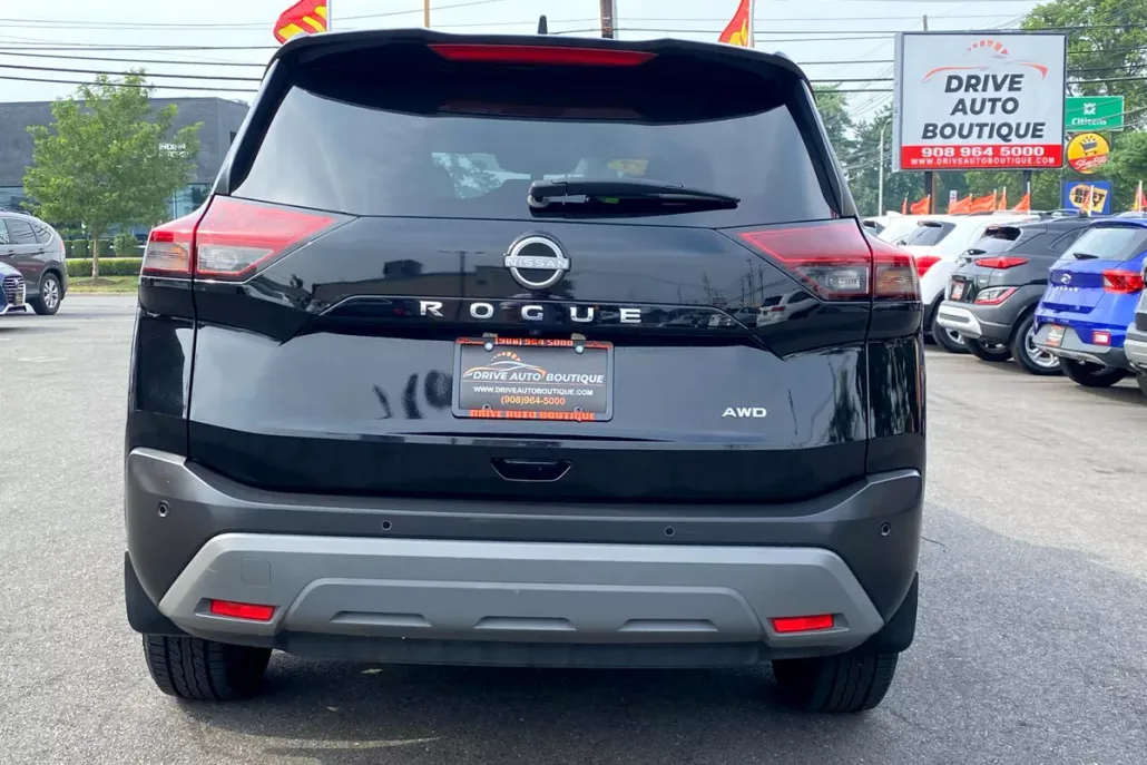 2023 Nissan Rogue S AWD photo 1