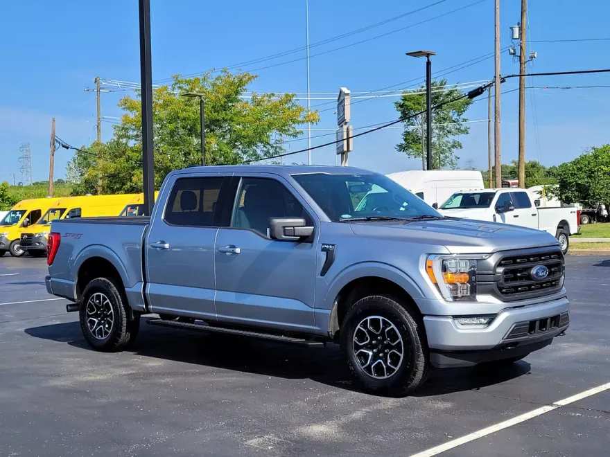 2022 Ford F-150 XLT photo 1