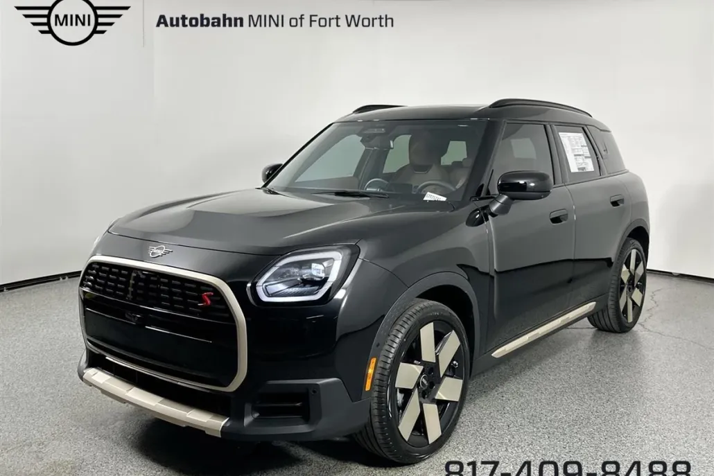 2025 Mini Countryman S ALL4 photo 1