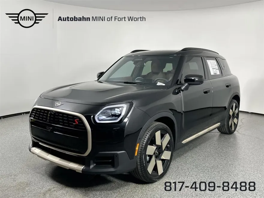 2025 Mini Countryman S ALL4 photo 1