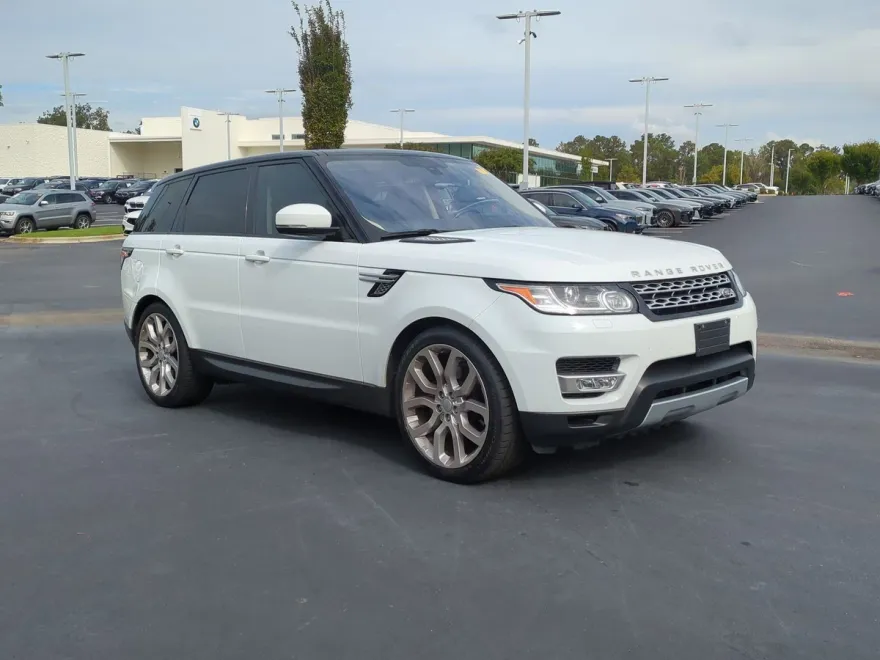 2016 Land Rover Range Rover Sport HSE photo 1