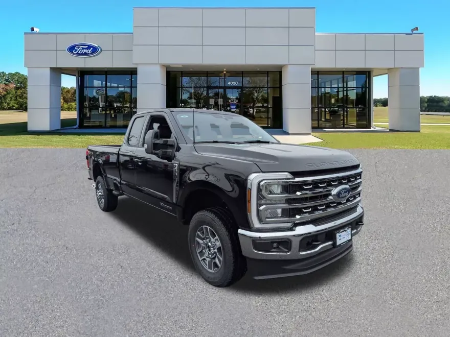2024 Ford F-350 photo 1