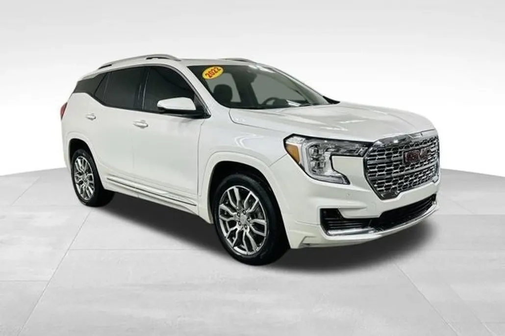 2022 Gmc Terrain Denali photo 1