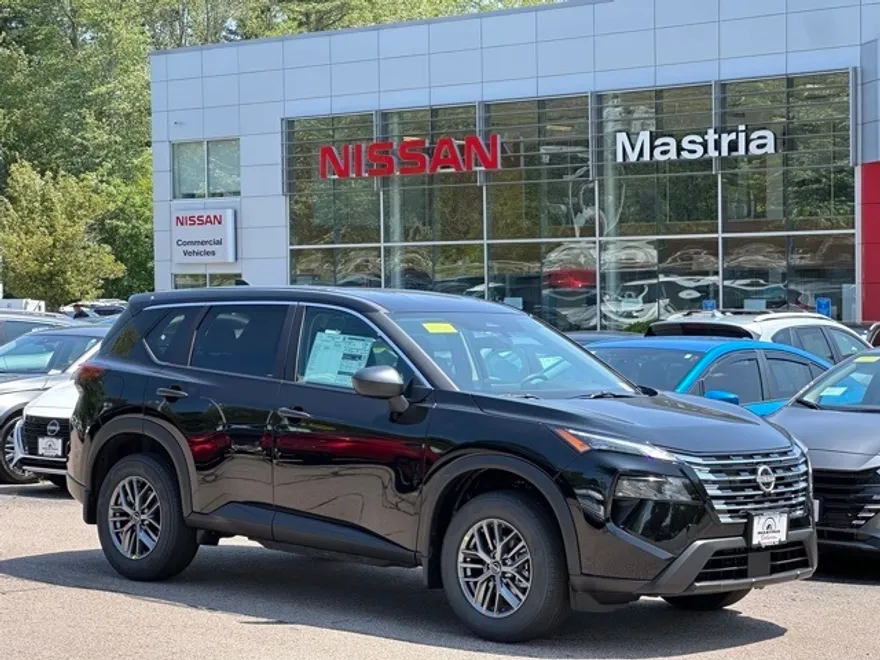 2025 Nissan Rogue S photo 1