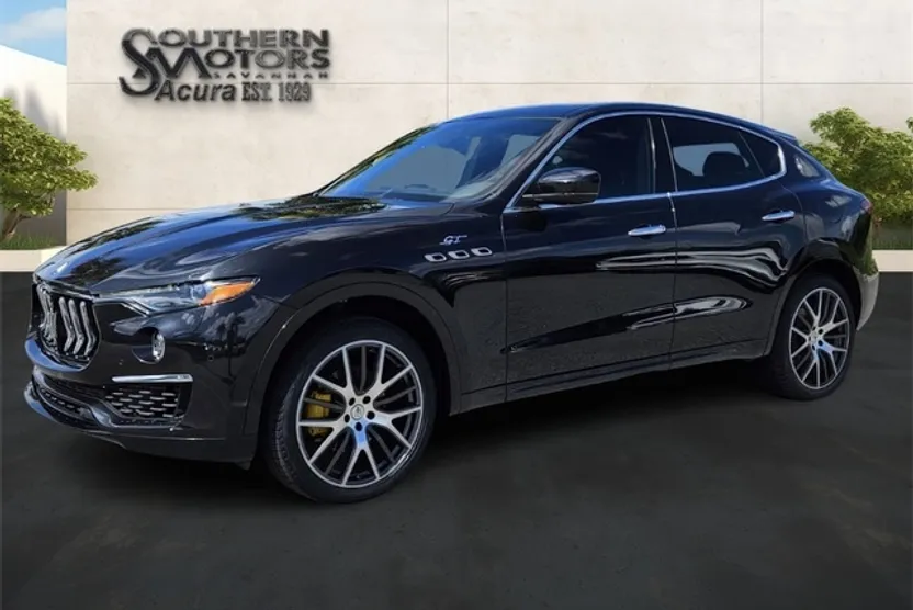 2022 Maserati Levante GT photo 1