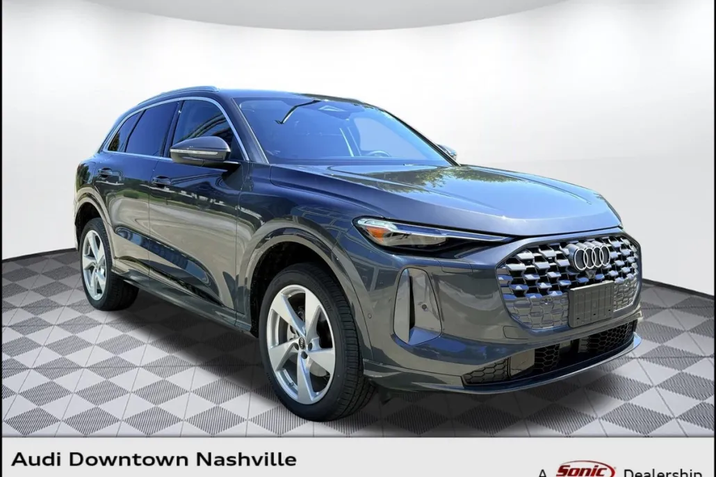 2025 Audi Q5 2.0T Premium Plus photo 1