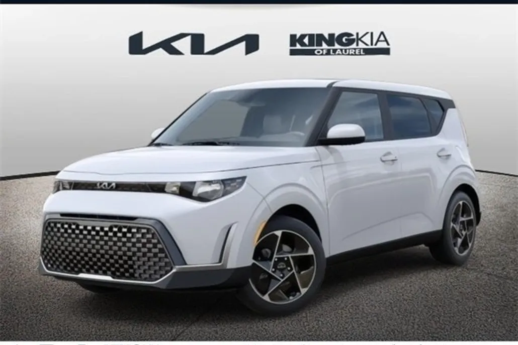 2025 Kia Soul EX photo 1
