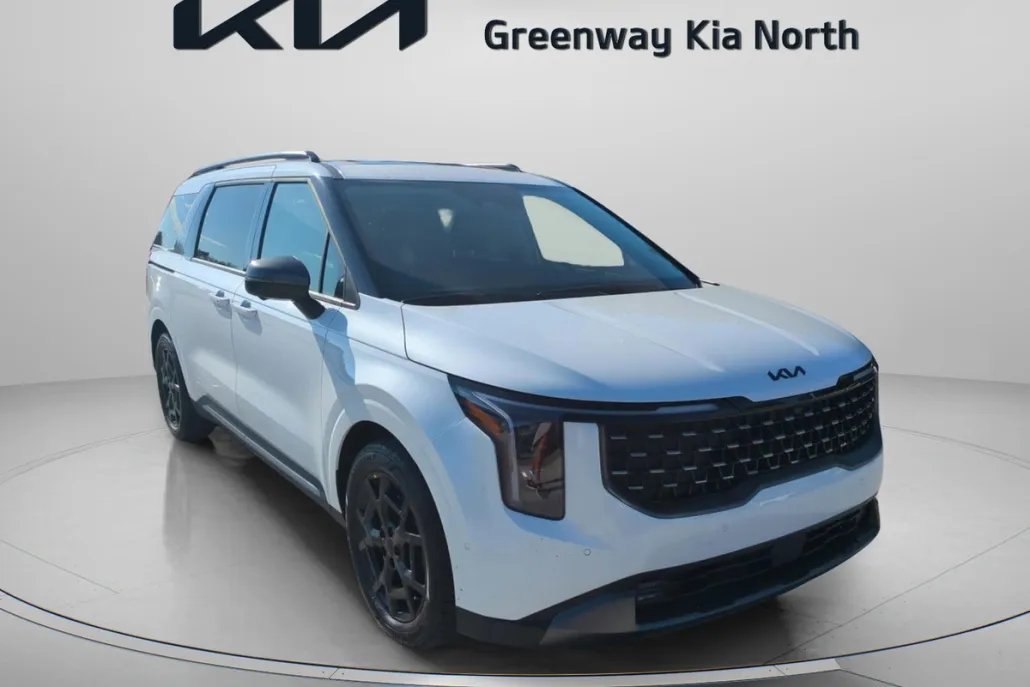 2026 Kia Carnival SX photo 1