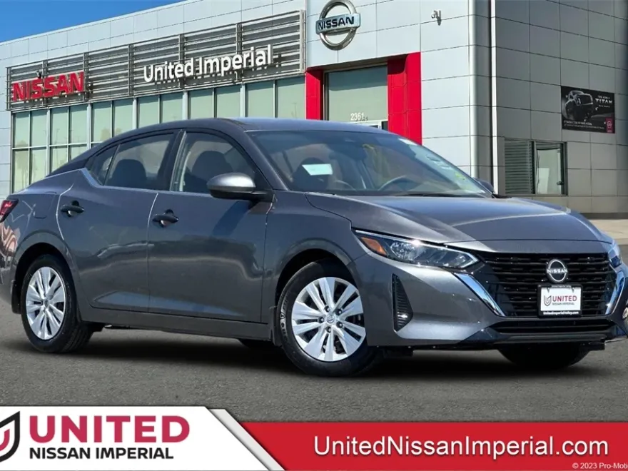 2025 Nissan Sentra S photo 1