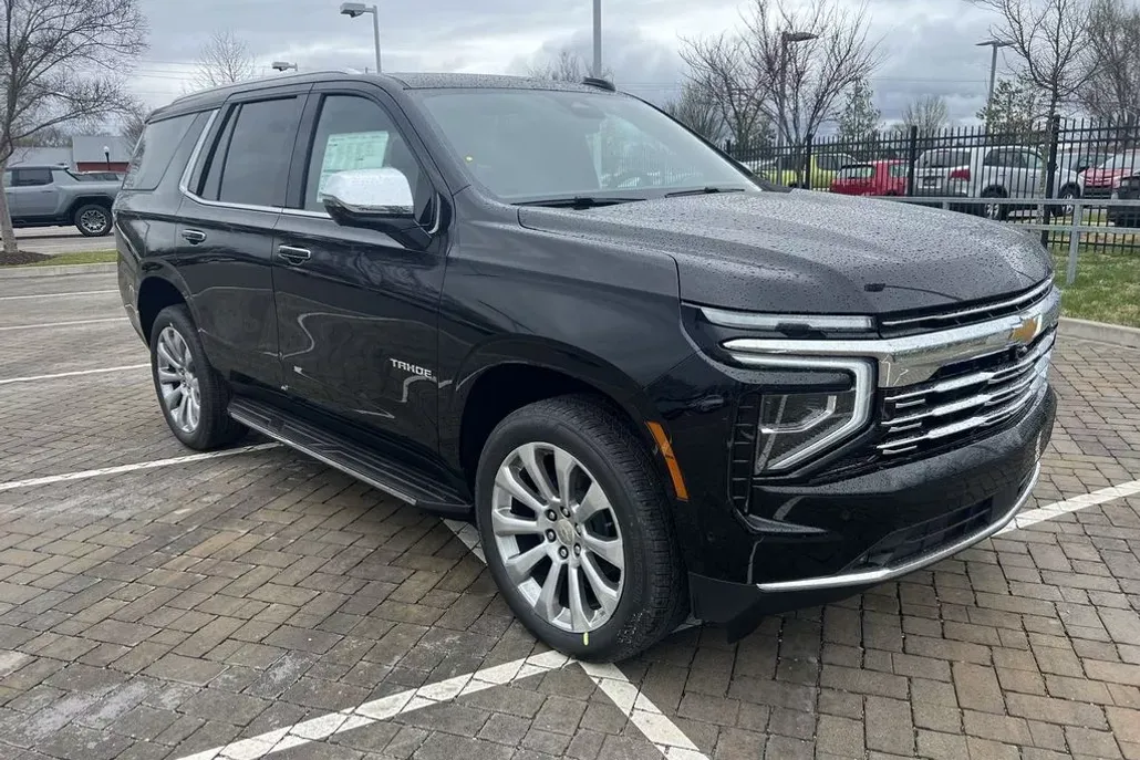 2025 Chevrolet Tahoe Premier photo 1