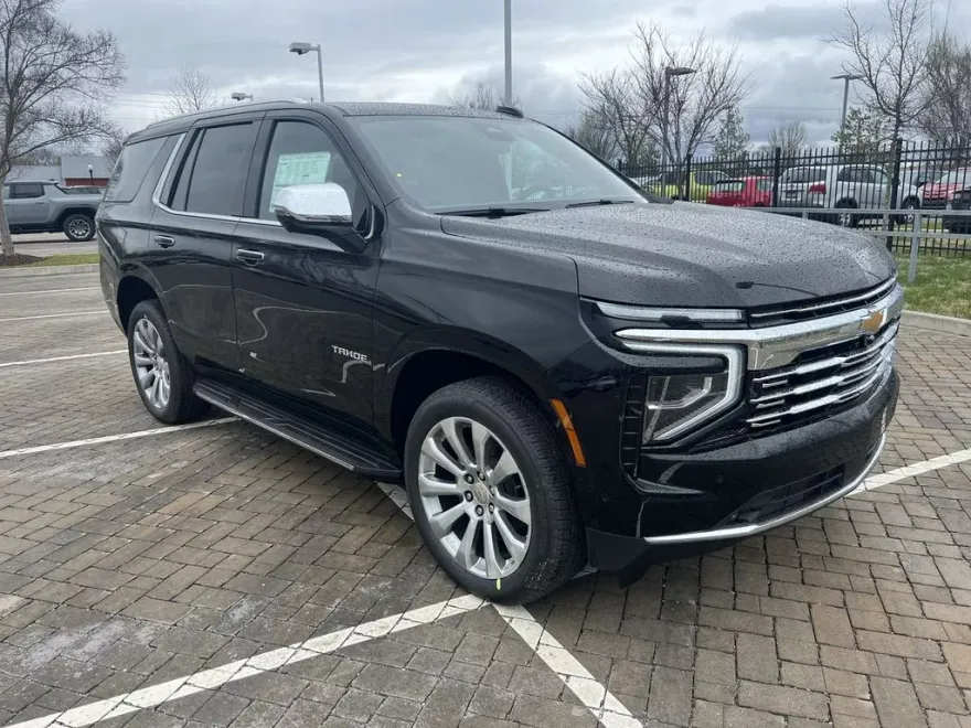 2025 Chevrolet Tahoe Premier photo 1