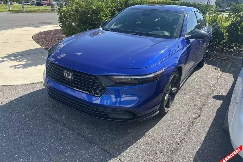 2024 Honda Accord Hybrid Sport-L photo 1