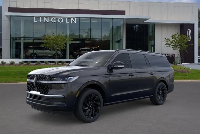 2025 Lincoln Navigator L Reserve photo 1