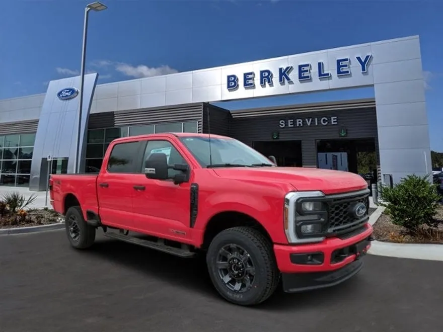 2025 Ford F-350 XL photo 1