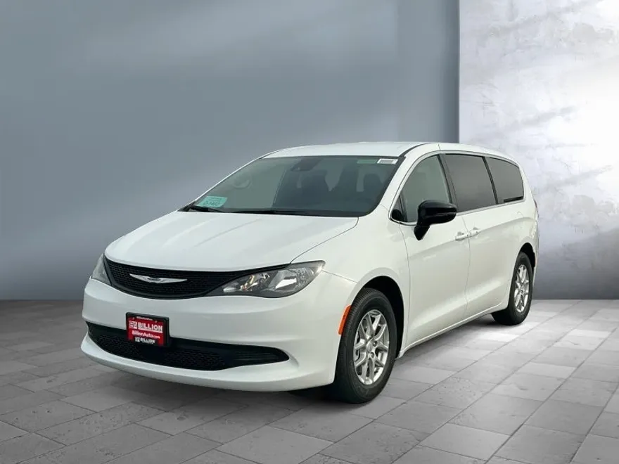 2026 Chrysler Voyager LX photo 1