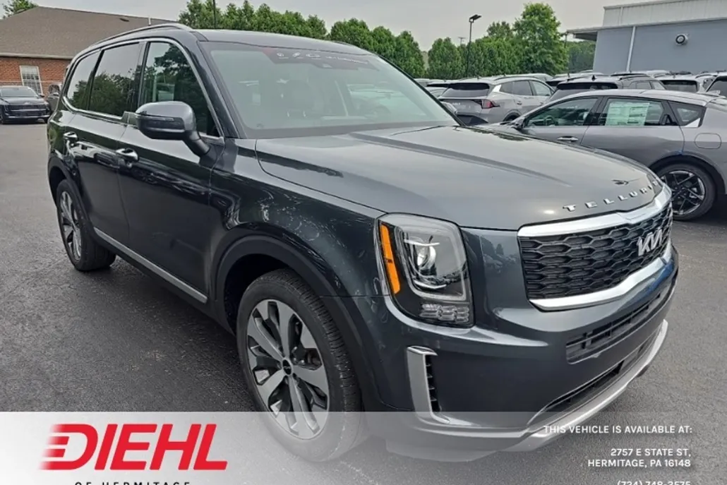 2022 Kia Telluride S photo 1