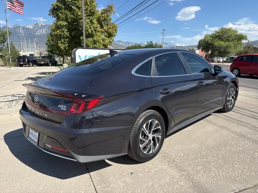 2023 Hyundai Sonata Hybrid Blue photo 1