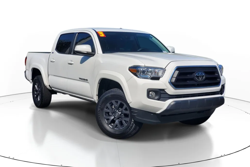 2023 Toyota Tacoma SR5 Double Cab V6 photo 1