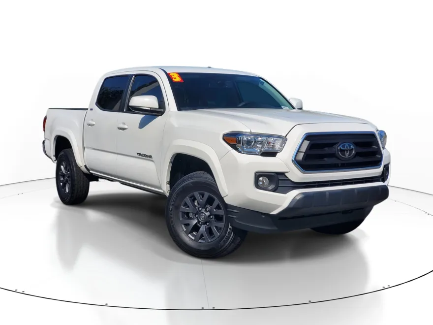 2023 Toyota Tacoma SR5 Double Cab V6 photo 1