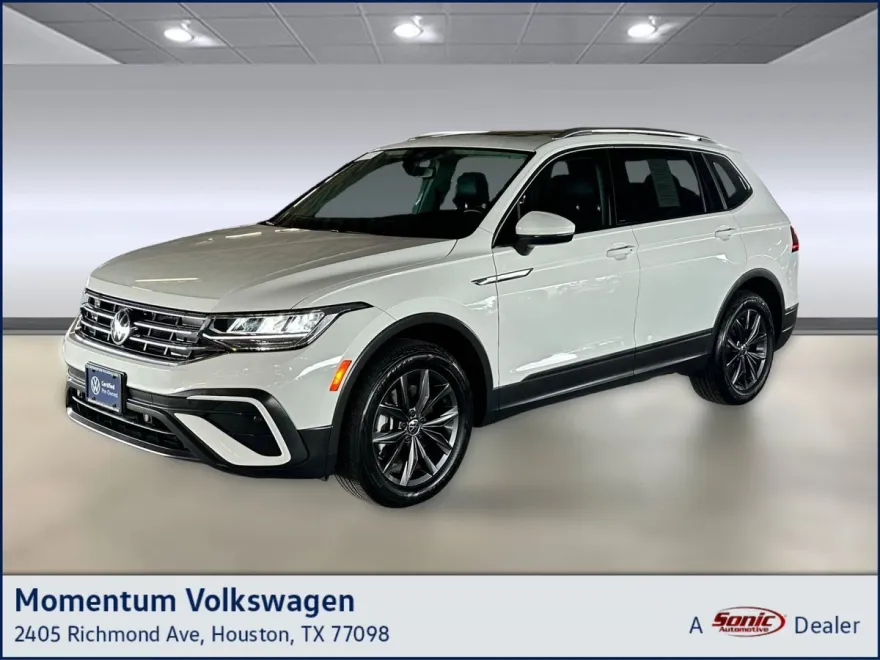 2022 Volkswagen Tiguan SE photo 1
