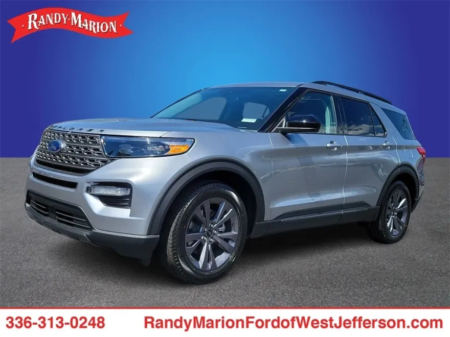 2024 Ford Explorer XLT photo 1