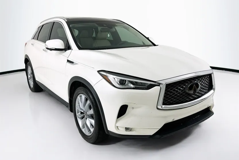 2021 Infiniti QX50 Essential photo 1