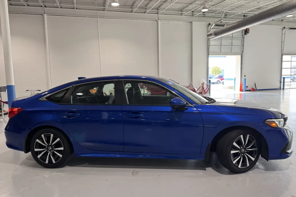 2023 Honda Civic EX photo 1